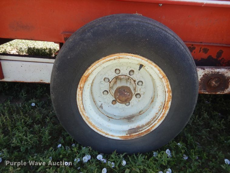 image for item IJ9429 Cobey 3400A  manure spreader