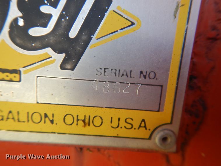 image for item IJ9429 Cobey 3400A  manure spreader