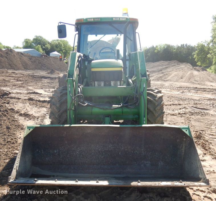 image for item IL9824 1998 John Deere 6410  MFWD tractor