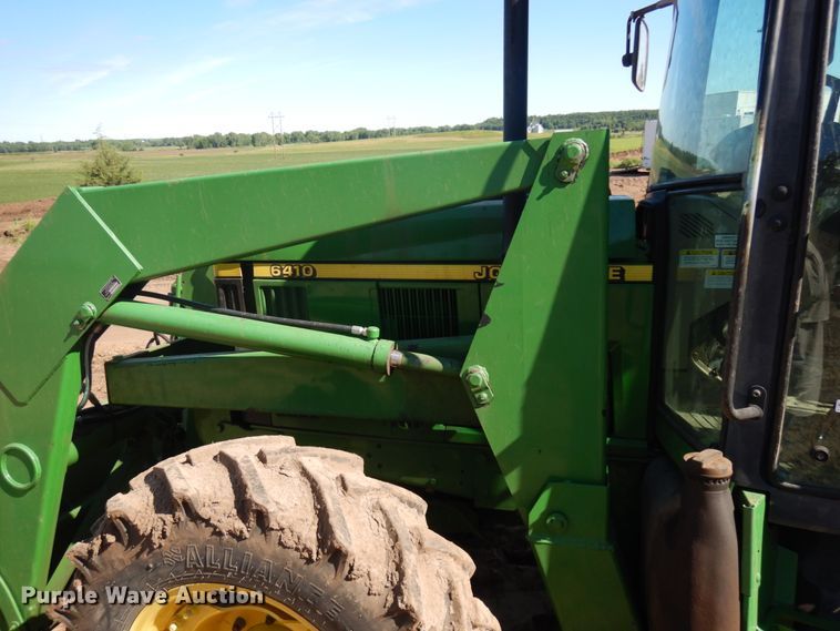 image for item IL9824 1998 John Deere 6410  MFWD tractor