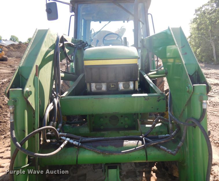 image for item IL9824 1998 John Deere 6410  MFWD tractor