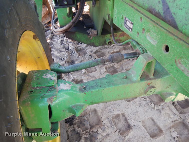 image for item IL9824 1998 John Deere 6410  MFWD tractor