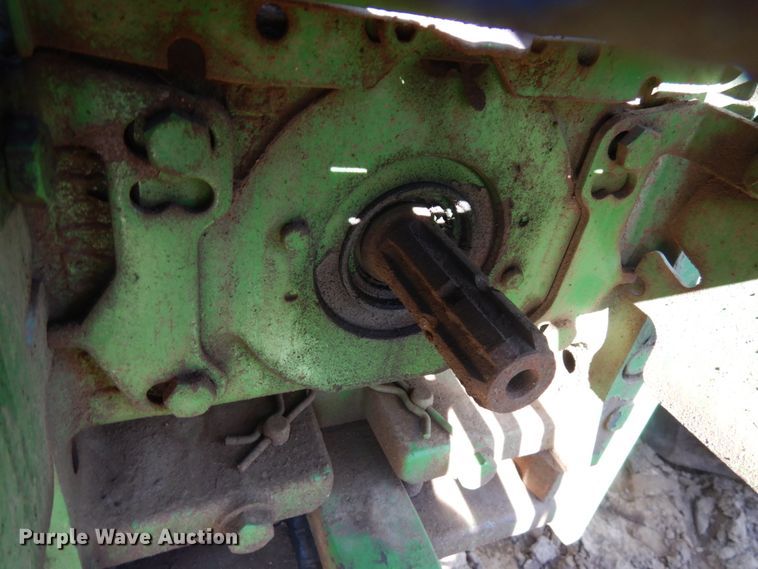 image for item IL9824 1998 John Deere 6410  MFWD tractor