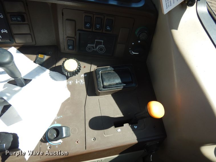 image for item IL9824 1998 John Deere 6410  MFWD tractor