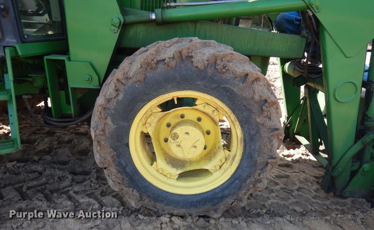 image for item IL9824 1998 John Deere 6410  MFWD tractor