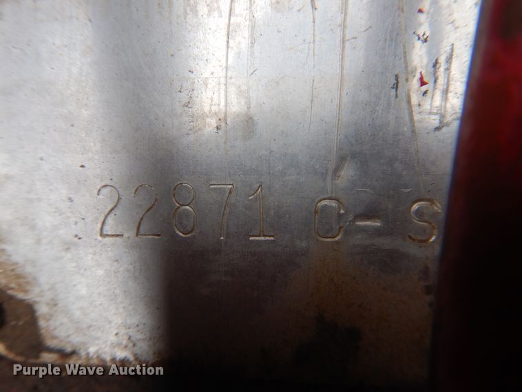 image for item IP9496 Farmall 560  tractor