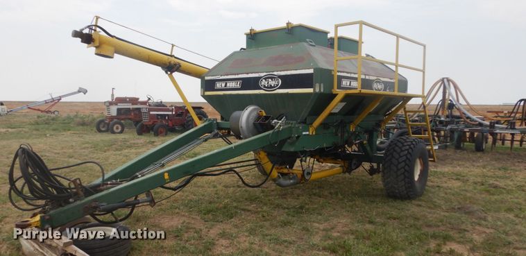 image for item IP9497 New Noble 210  air seeder