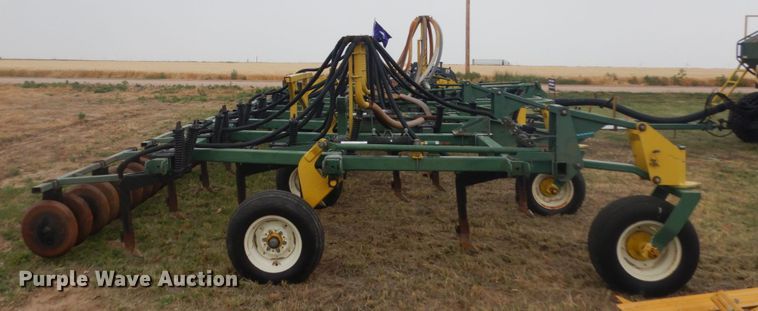 image for item IP9497 New Noble 210  air seeder