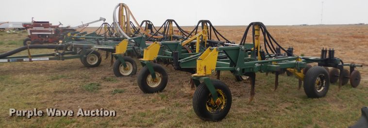 image for item IP9497 New Noble 210  air seeder