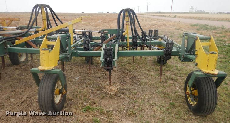image for item IP9497 New Noble 210  air seeder