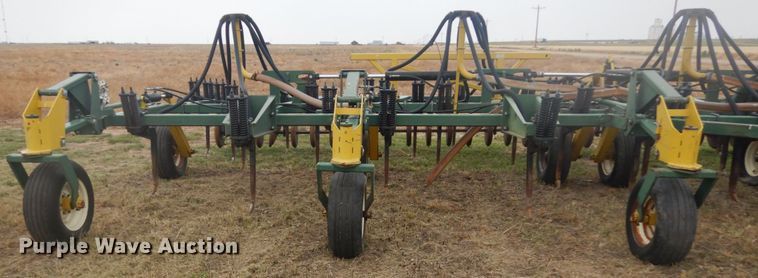 image for item IP9497 New Noble 210  air seeder