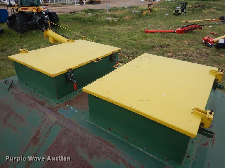 image for item IP9497 New Noble 210  air seeder