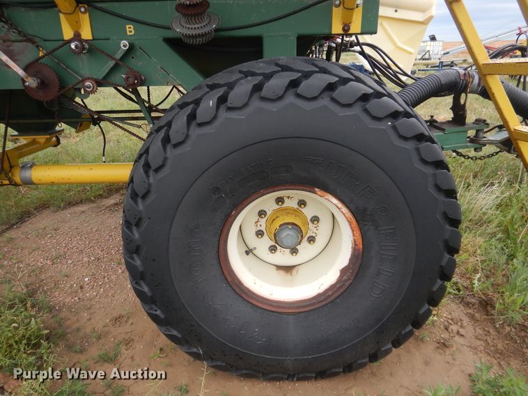 image for item IP9497 New Noble 210  air seeder