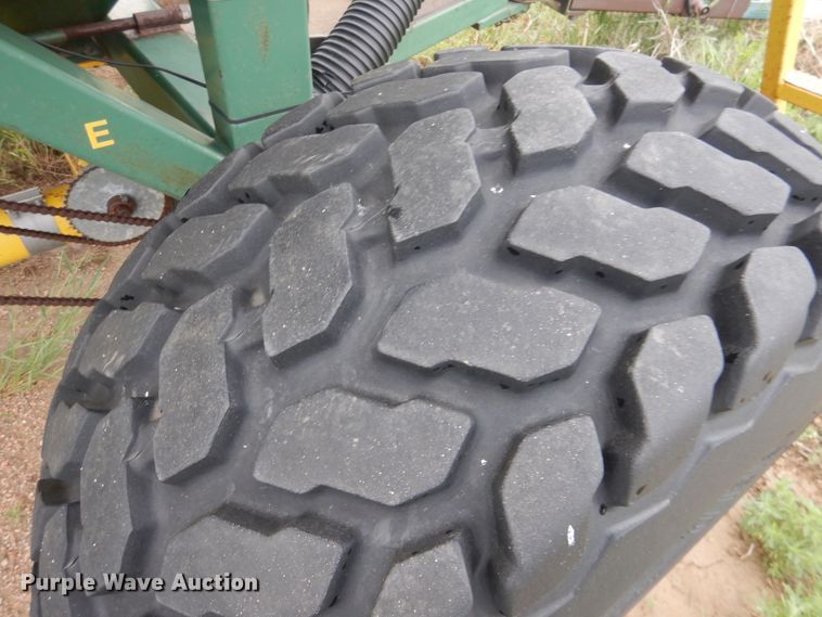 image for item IP9497 New Noble 210  air seeder