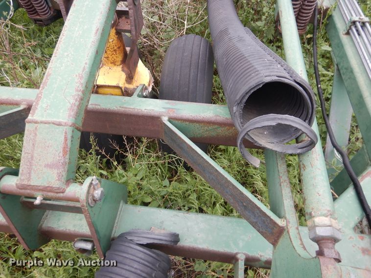 image for item IP9497 New Noble 210  air seeder