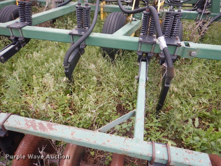 image for item IP9497 New Noble 210  air seeder