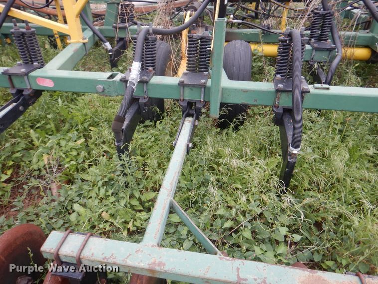 image for item IP9497 New Noble 210  air seeder