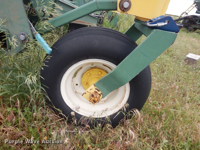 image for item IP9497 New Noble 210  air seeder