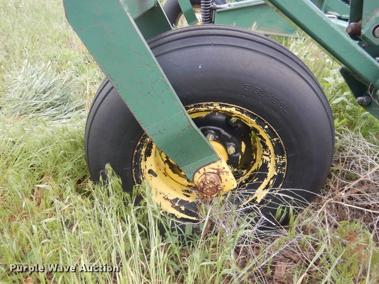 image for item IP9497 New Noble 210  air seeder