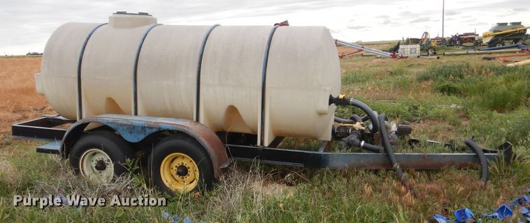 image for item IP9498 Nurse tank trailer