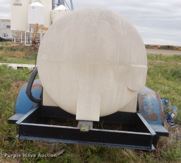 image for item IP9498 Nurse tank trailer