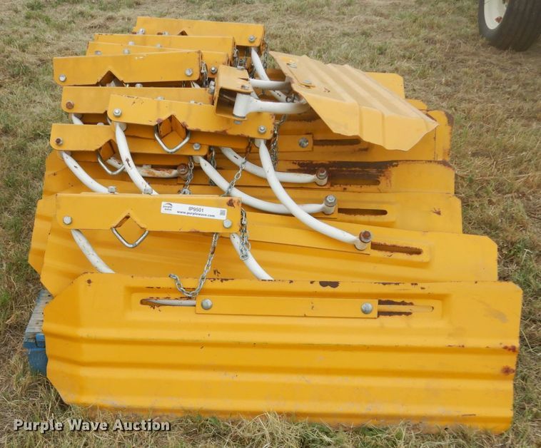 image for item IP9501 Approximately 13 cultivator Shields