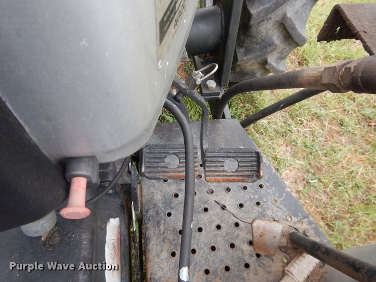 image for item IP9503 1994 White 6065A  MFWD tractor