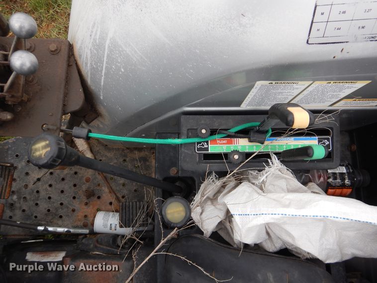 image for item IP9503 1994 White 6065A  MFWD tractor