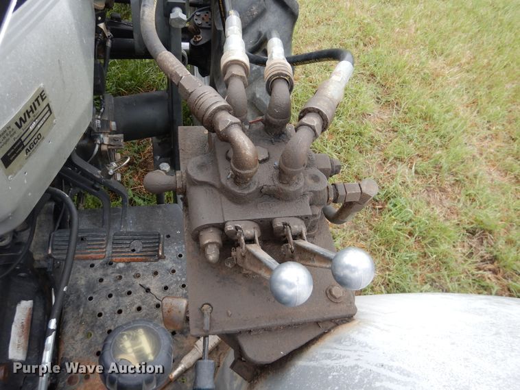 image for item IP9503 1994 White 6065A  MFWD tractor