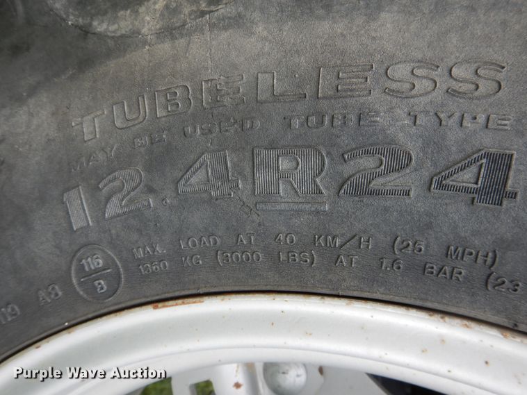 image for item IP9503 1994 White 6065A  MFWD tractor