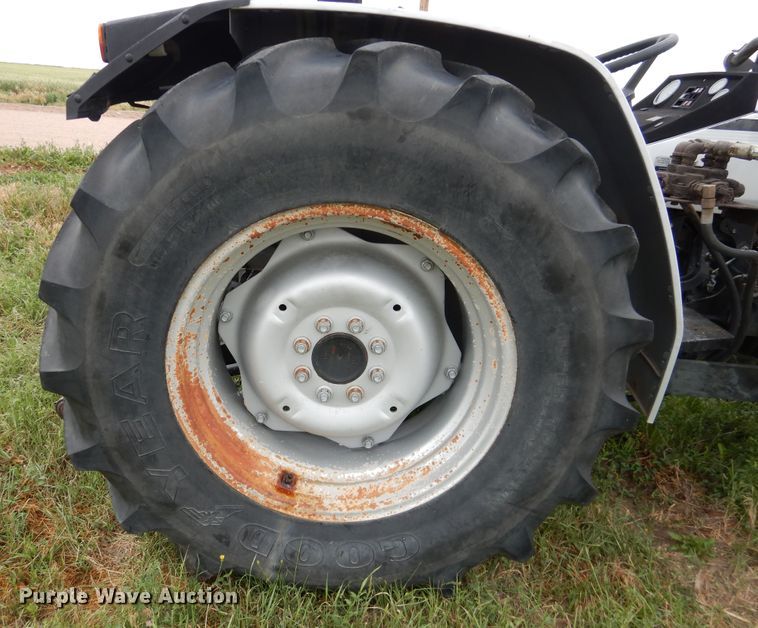 image for item IP9503 1994 White 6065A  MFWD tractor