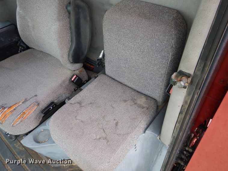 image for item IP9504 1998 Case IH 2388  combine