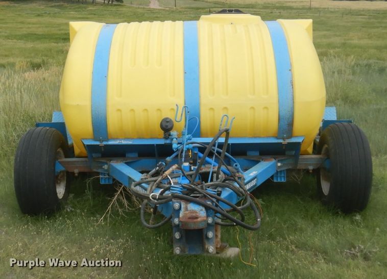 image for item IP9509 Blumhardt 43584  nurse tank trailer