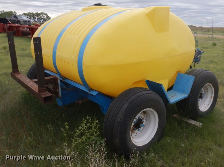 image for item IP9509 Blumhardt 43584  nurse tank trailer