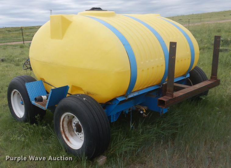 image for item IP9509 Blumhardt 43584  nurse tank trailer