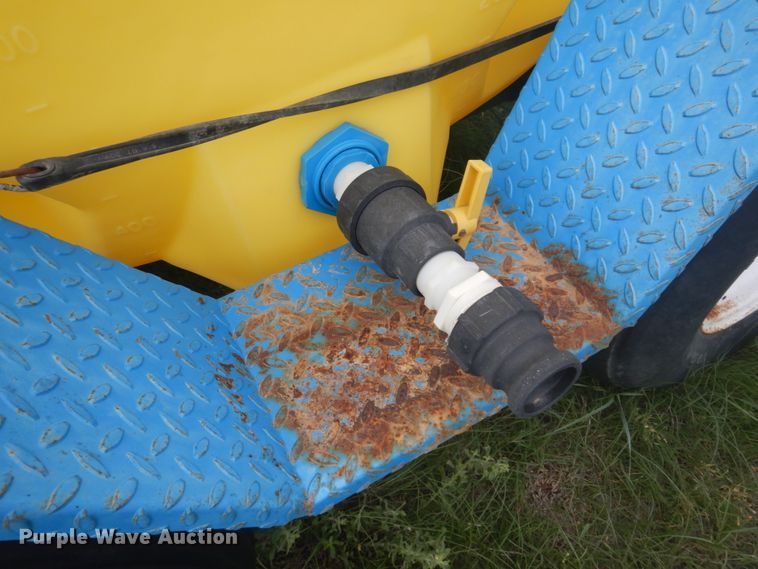 image for item IP9509 Blumhardt 43584  nurse tank trailer