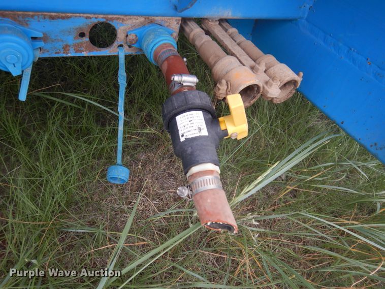 image for item IP9509 Blumhardt 43584  nurse tank trailer