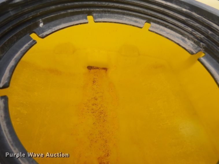 image for item IP9509 Blumhardt 43584  nurse tank trailer