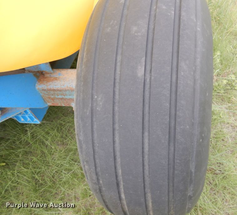 image for item IP9509 Blumhardt 43584  nurse tank trailer