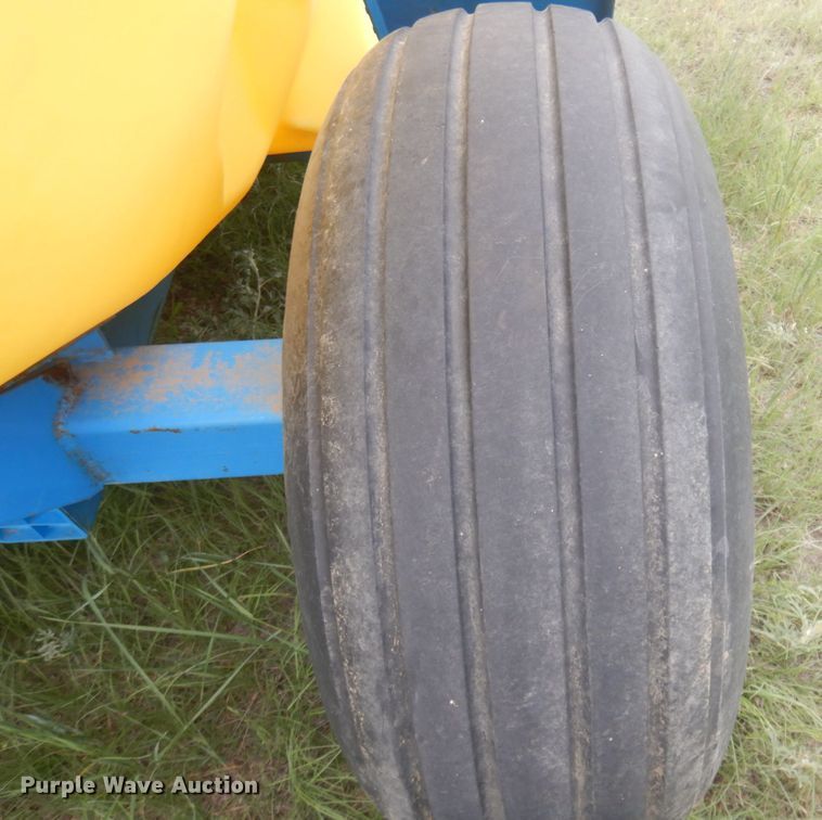 image for item IP9509 Blumhardt 43584  nurse tank trailer