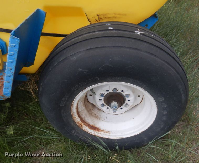 image for item IP9509 Blumhardt 43584  nurse tank trailer