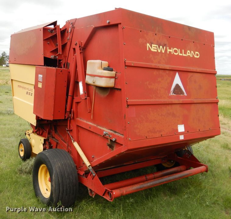 image for item IP9510 1986 New Holland 855  round baler
