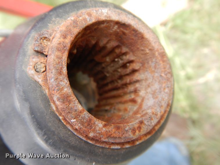 image for item IP9510 1986 New Holland 855  round baler