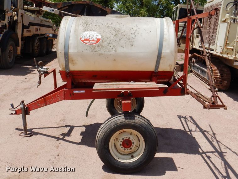 PK Manufacturing sprayer in Sioux Falls, SD Item IQ9634 sold Purple