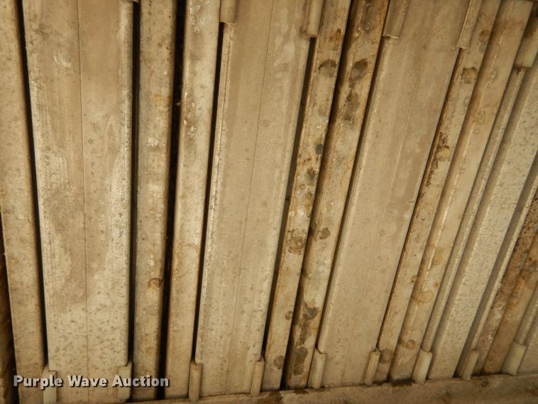 image for item IT9224 1995 Imco  grain trailer