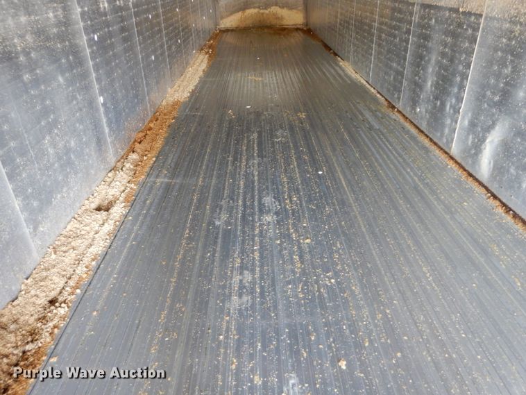 image for item IT9224 1995 Imco  grain trailer