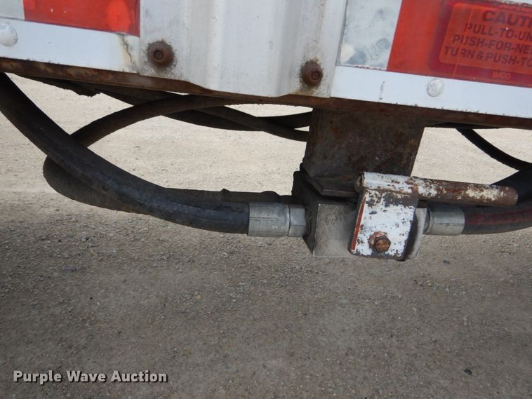 image for item IT9225 1994 Imco  grain trailer