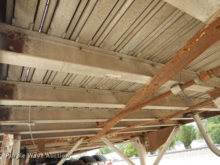 image for item IT9225 1994 Imco  grain trailer