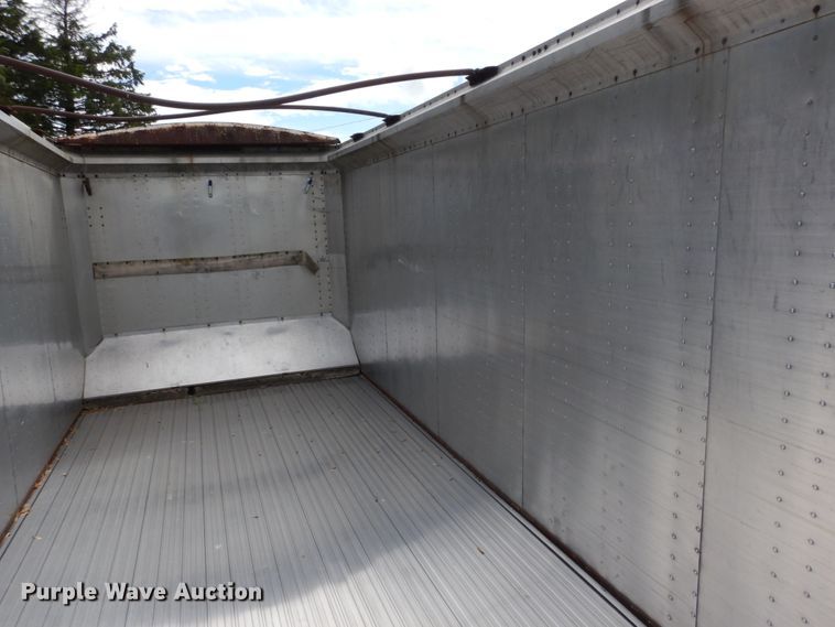 image for item IT9225 1994 Imco  grain trailer