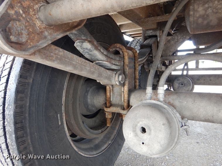 image for item IT9225 1994 Imco  grain trailer